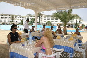 El Mouradi Club Selima 6